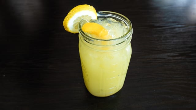PEACH LEMONADE.
